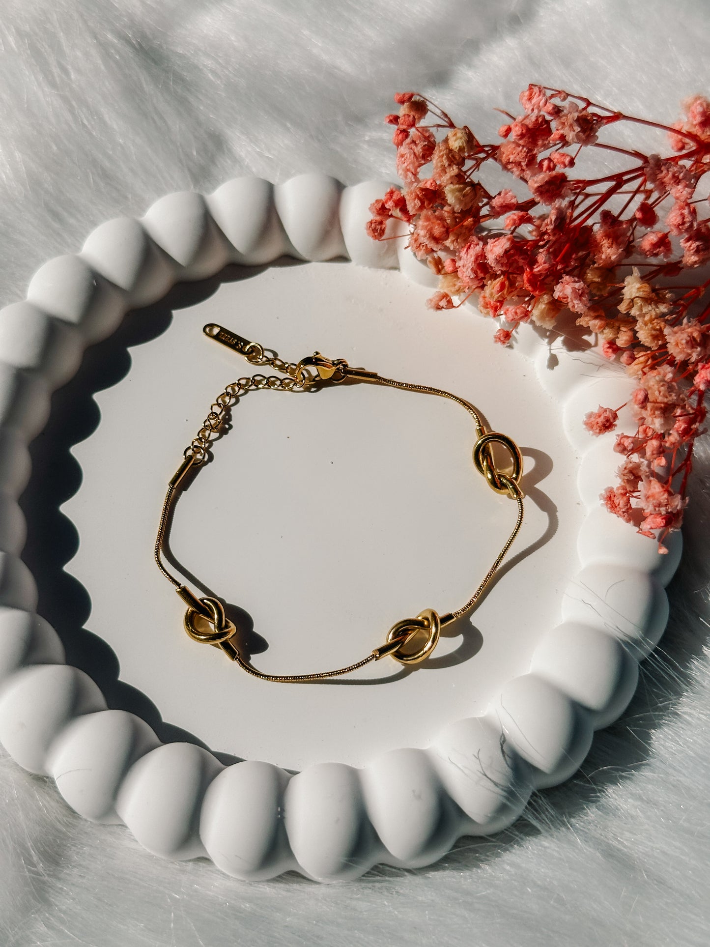 Novia Bracelet